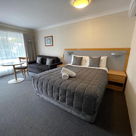 George Bass Motor Inn Новра Екстер'єр фото