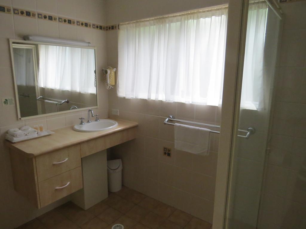George Bass Motor Inn Новра Номер фото